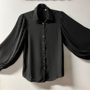 Tahari Blouse with Balloon Sleeve Details Size XS